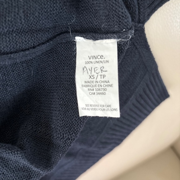 Vince Navy Linen Crew Neck Sweater Fits XS-Med - Picture 10 of 11